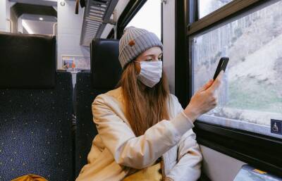 Роспотребнадзор: маски на объектах железнодорожного транспорта обязательны