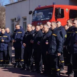 Запорожские спасатели простились с коллегой, который погиб во время тушения пожара. Фото