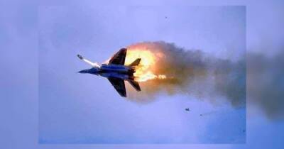 ВСУ сбили самолет оккупантов, бомбивший Мариуполь