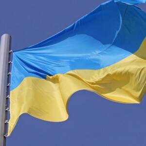 В Энергодаре оккупанты сняли флаги Украины почти на всех админзданиях