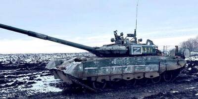 В Киевской области российский танкист переехал собственного командира — журналист