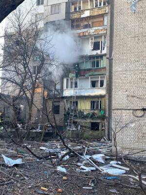 Спасатели сообщили о последствиях обстрела 22 марта Лозовой на Харьковщине (фото)
