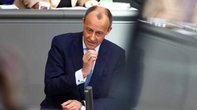 Фридрих Мерц перешел в атаку: лидер ХДС критикует канцлера