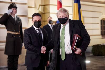 Зеленский провел телефонный разговор с премьер-министром Великобритании: обсудили оборонную помощь