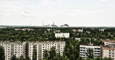 В районе Чернобыльской АЭС, захваченной россиянами, начался лесной пожар: показатели ухудшились