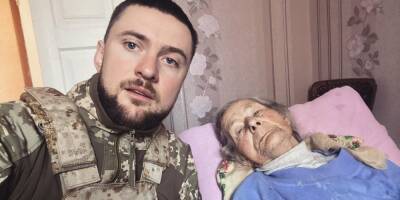 «Отпразднуем вторую победу вместе». Украинский рэпер Ярмак, который служит в терробороне, поделился фото со своей 91-летней бабушкой