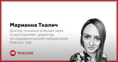 Не сдаются и не собираются. Как живут и о чем думают украинцы во время войны