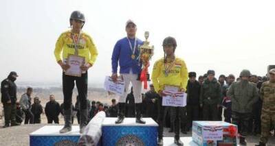В Согдийской области прошли соревнования по конным скачкам и бузкаши