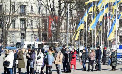 Беженцев с Украины будет больше: сможет ли Латвия их принять?