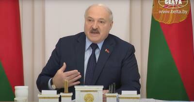 "Очумевшие поляки": Лукашенко резко отреагировал на введение польских миротворцев в Украину