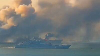 Украина заявила об уничтожении российского корабля “Орск” в порту Бердянска