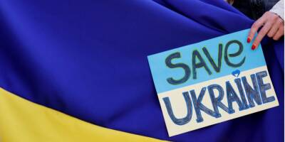 Евросоюз потребовал от России немедленно прекратить войну против Украины
