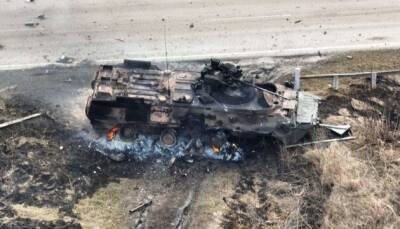 В Мариуполе за два дня бойцами «Азова» уничтожены 4 вражеских БТР