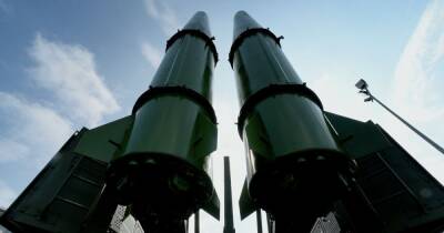 Войска РФ двумя ракетами ударили по воинской части в Днепре