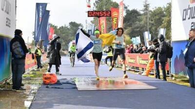 Беженка Валентина из Украины выиграла Иерусалимский марафон
