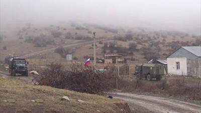 Армения обвинила Азербайджан в наступлении в Карабахе и просит помощи у «миротворцев РФ»