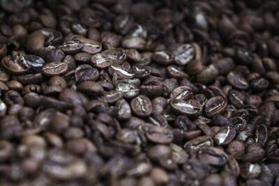 Майский фьючерс на кофе на бирже США готовится закрыть неделю ростом впервые за два месяца