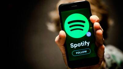 Музыкальный сервис Spotify полностью прекратит работу в России с апреля