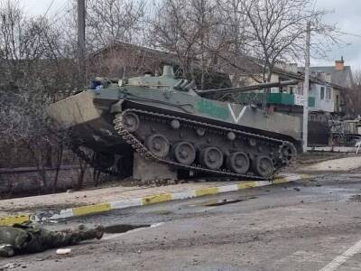 "Расконсервированная" российская военная техника оказалась разворованной, из 10-ти танков в рабочем состоянии только один – украинская разведка