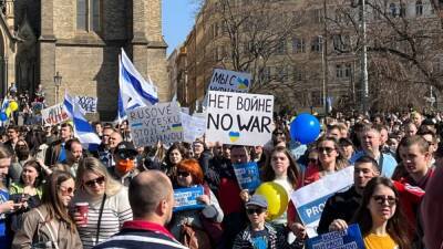 В Праге прошла акция "Россияне против войны с Украиной"