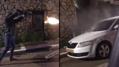 Видео: на севере Израиля машину расстреляли в упор из автомата