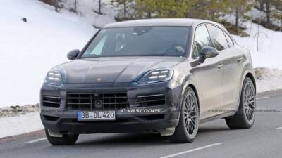 Porsche Taycan - Porsche - Обновлённый Porsche Cayenne Coupe лишился маскировки - usedcars.ru - Швеция