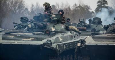 Бои за Украину: контрнаступление ВСУ по трем фронтам и угрожающая ситуация в ООС (карты)