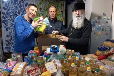 Прихожане Тверской епархии собрали 5 тонн груза и 2 млн рублей беженцам Донбасса