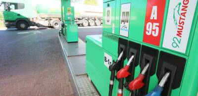 Кабмін обмежив ціни на преміальні сорти палива на АЗС