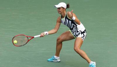 Калинина покинула турнир в Майами на стадии 1/8 финала