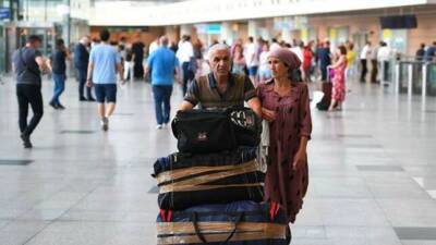 Таджикистан и Узбекистан упростят порядок взаимных поездок своих граждан