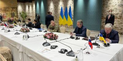 В Стамбуле начались переговоры делегаций Украины и России