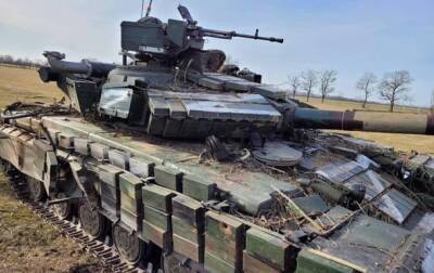 Части войск РФ отходят от Киева – CNN