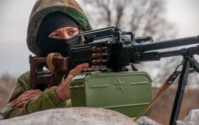 Враг перегруппирует войска для переброски на другие направления - Генштаб