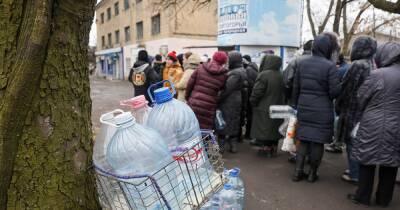 В Донецке запасов воды осталось на две недели: из-за дефицита в городе отключат отопление
