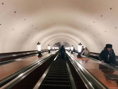 Петербург получит 950 новых вагонов метро