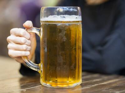 Пить будет дорого, а может быть и очень дорого: в России сильно подорожает пиво