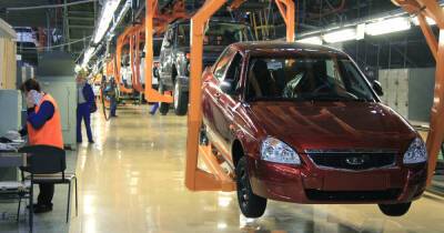 "АвтоВАЗ" приостановит выпуск автомобилей из-за нехватки комплектующих