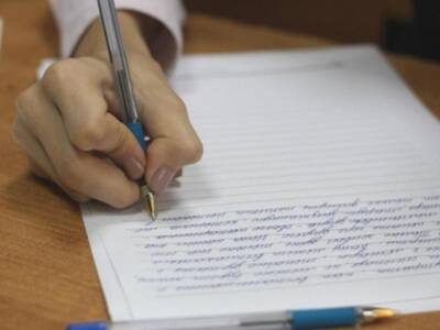 В Астрахани почти все девятиклассники успешно сдали итоговое собеседование по русскому языку