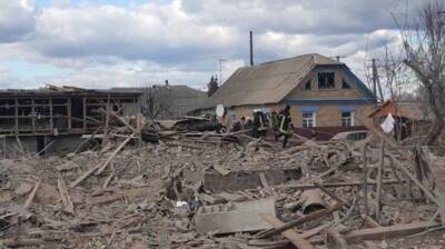 В Бородянке из-под завалов достали и эвакуировали свыше 200 человек