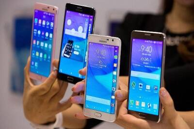 США пересаживают Россию на смартфоны Samsung и автомобили Kia и Hyundai