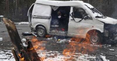 Оккупанты обстреляли автобус Харьков-Торецк, погибли семь человек