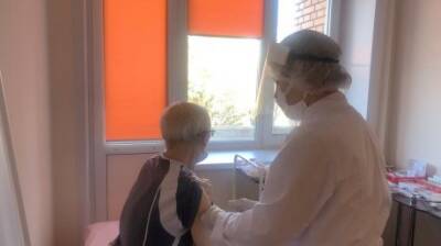 В Пензенской области более 70 беженцев привили от коронавируса