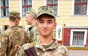 Футболист львовских «Карпат» уничтожил три десятка единиц вражеской техники и стал Героем Украины