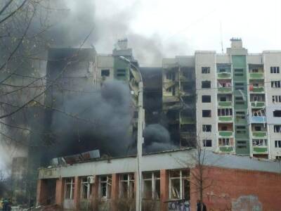 Оккупанты ударили по жилым домам в Чернигове