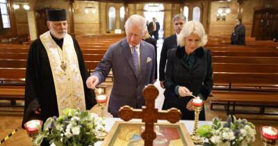 Принц Чарльз с женой помолились за мир в Украине в греко-католической церкви в Лондоне
