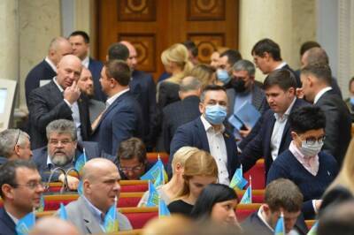На Украине одобрили законы о мобилизации и изъятии российской собственности