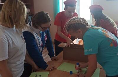Смоляне продолжают собирать гуманитарную помощь для переселенцев из Донбасса