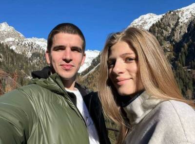 Певец Feduk и Александра Новикова впервые стали родителями