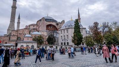 Рост цен на путевки в Турцию превысил 80%